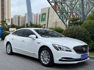 2017 Buick LaCrosse - Image 4