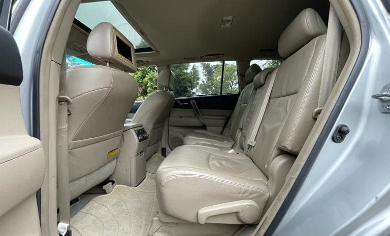 2010 Toyota Highlander full