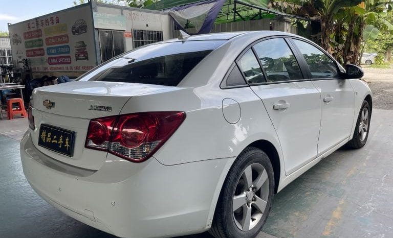 2012 Chevrolet Cruze full