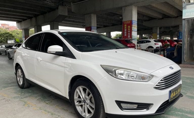 2016 Ford Focus full