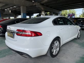 2015 Jaguar XF - Image 7