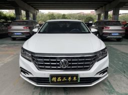 2019 Volkswagen Passat Hybrid